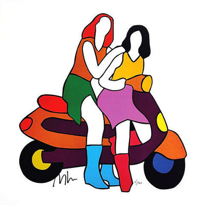 Immagine di Amiche in vespa
